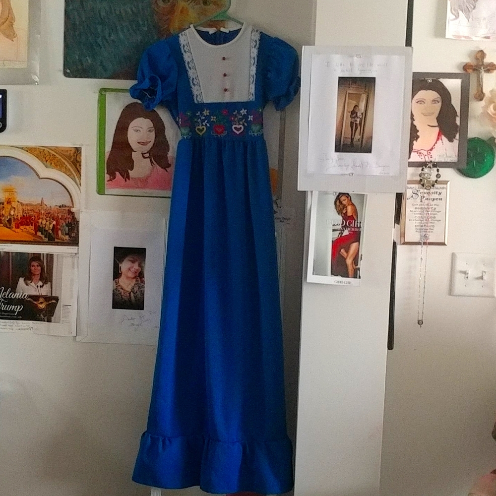 A Bavarian-German Antique Dress!